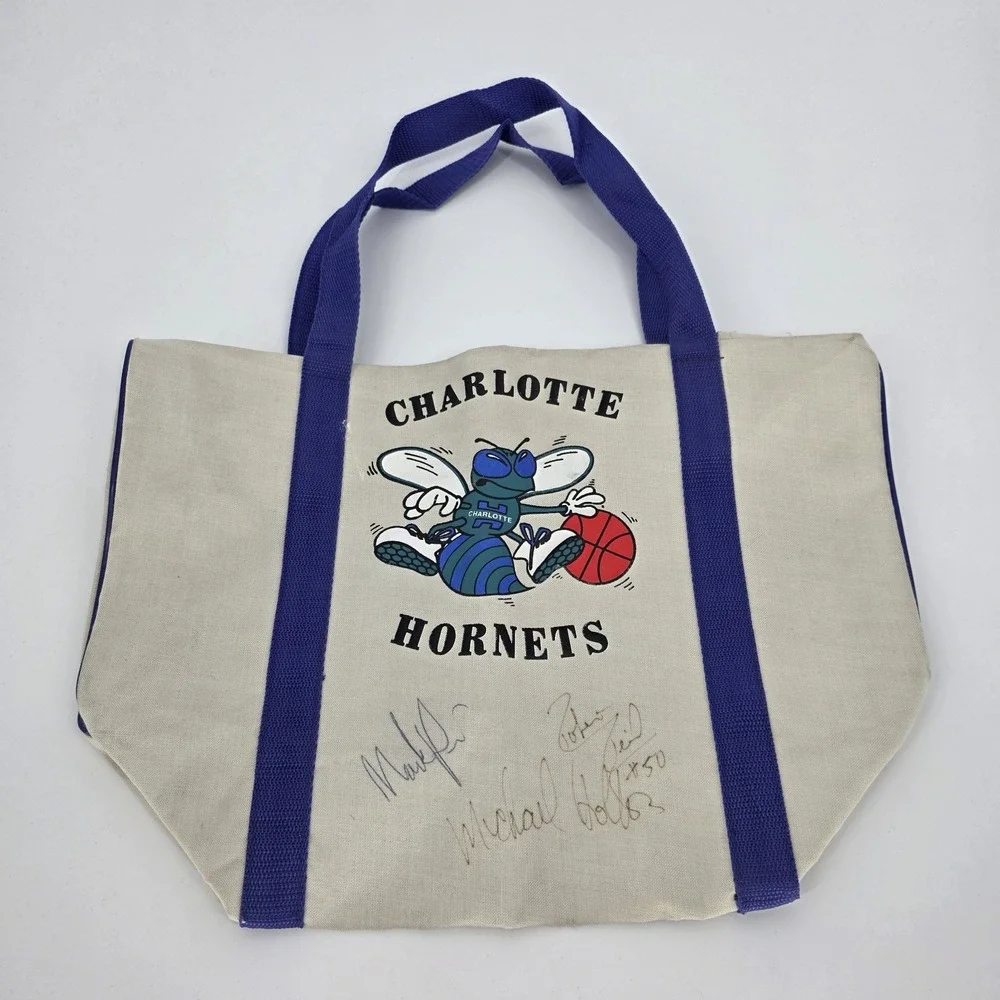 Charlotte Hornets Duffel Bag Vintage NBA Gym Collectable Robert‎ Reid Mark Price